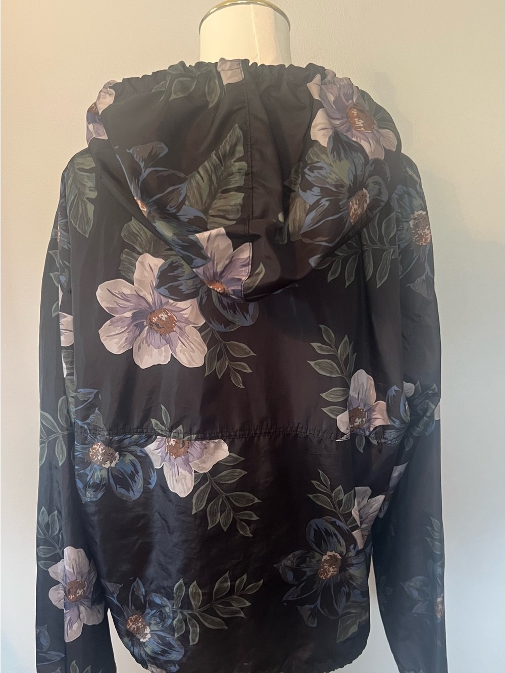 Thread And Supply Floral Windbreaker Womens Jacket Large Black Floral Hood - Picture 3 of 8